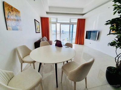 Azura, Vietnam Azura, Vietnam