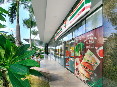 River Gate, Vietnam River Gate, Vietnam