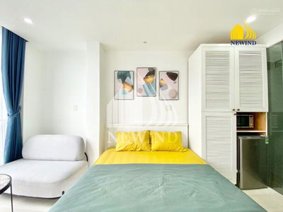 Lam Van Ben Street, Vietnam Lam Van Ben Street, Vietnam