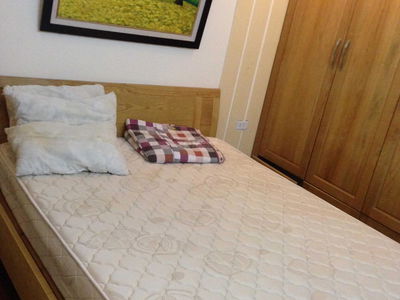 Hoang Cau Street, Vietnam Hoang Cau Street, Vietnam