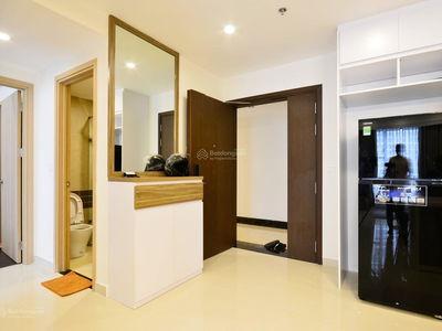 River Gate, Vietnam River Gate, Vietnam