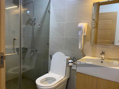 Dreamland Bonanza, Vietnam Dreamland Bonanza, Vietnam