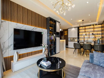 The Nine, Vietnam The Nine, Vietnam