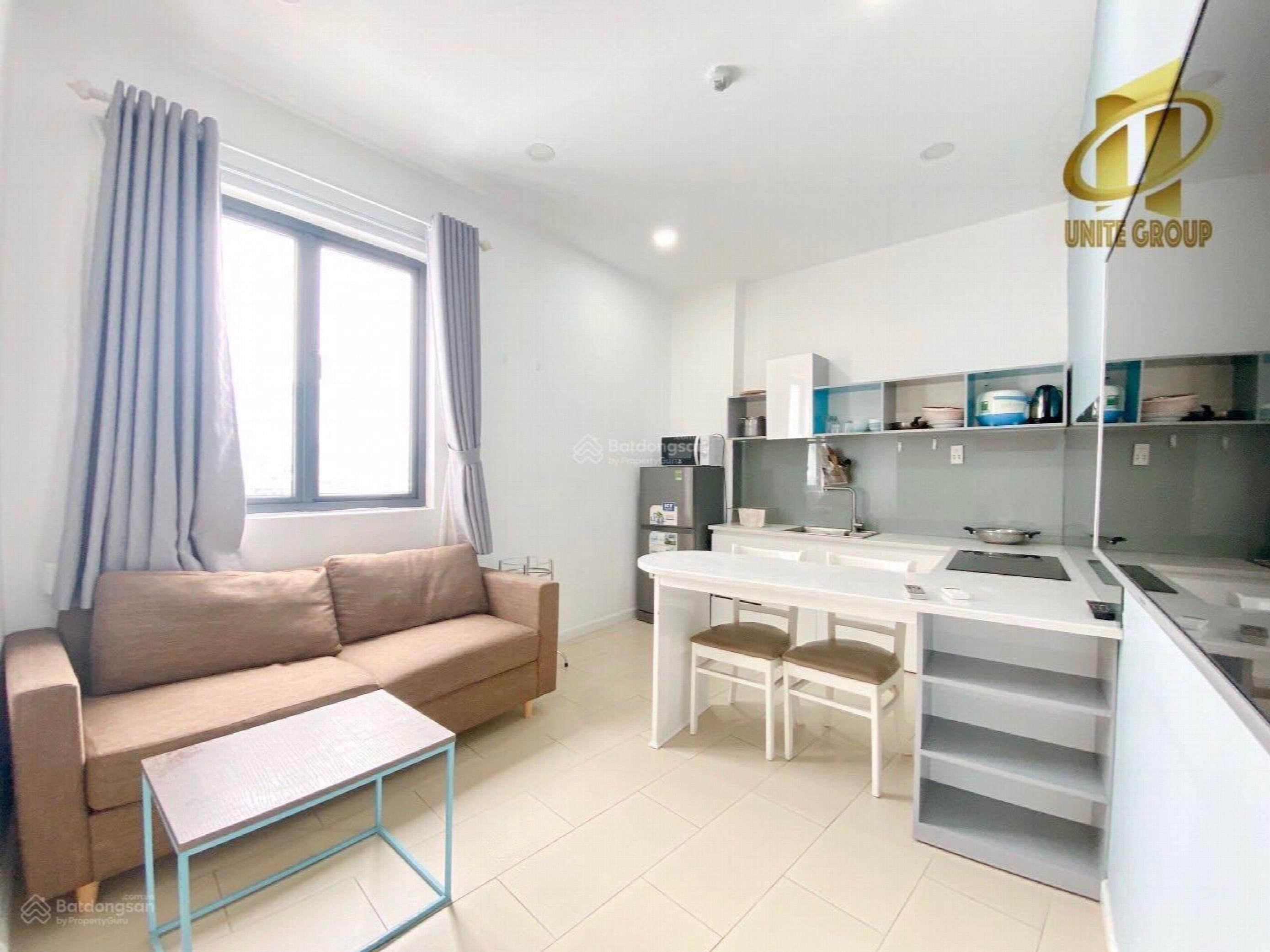 Pham The Hien Street, Vietnam Pham The Hien Street, Vietnam