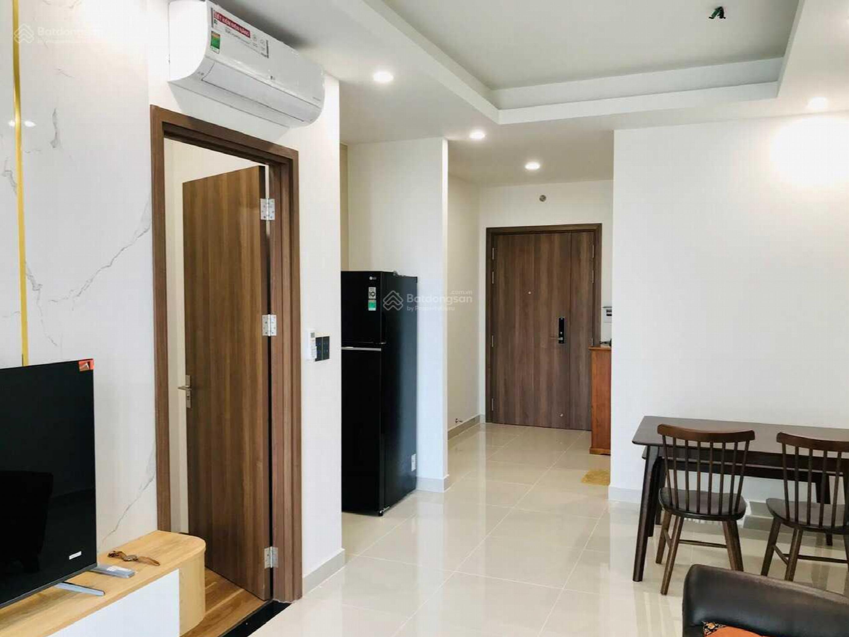 Huynh Tan Phat Street, Vietnam Huynh Tan Phat Street, Vietnam