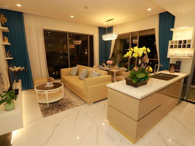 Diamond Island, Vietnam Diamond Island, Vietnam