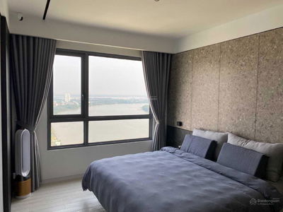 Diamond Island, Vietnam Diamond Island, Vietnam