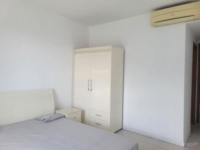 The Canary, Vietnam The Canary, Vietnam