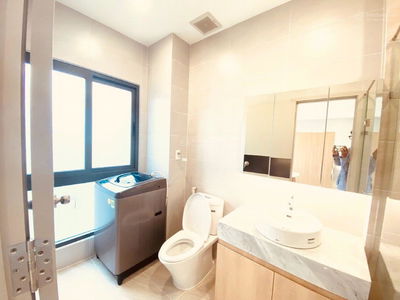 Chu Van An Street, Vietnam Chu Van An Street, Vietnam