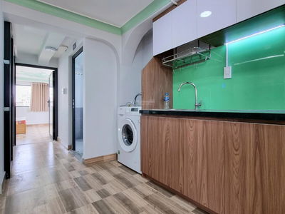 Ly Thai To Street, Vietnam Ly Thai To Street, Vietnam