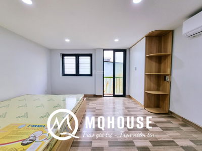 Ly Thai To Street, Vietnam Ly Thai To Street, Vietnam