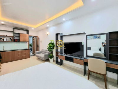 Vo Van Tan Street, Vietnam Vo Van Tan Street, Vietnam