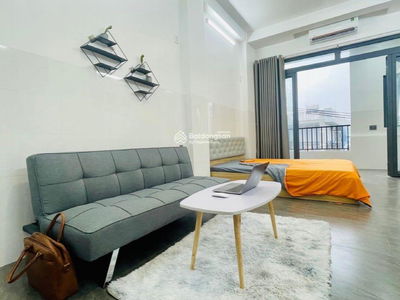 Phan Xich Long Street, Vietnam Phan Xich Long Street, Vietnam