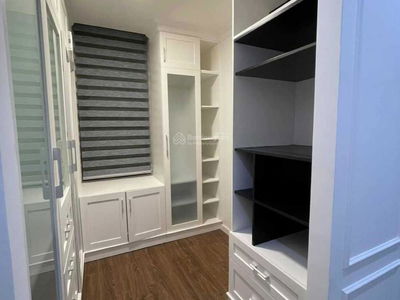 Jamila Khang Dien, Vietnam Jamila Khang Dien, Vietnam