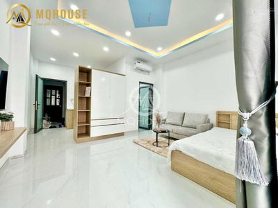 Cach Mang Thang Tam Street, Vietnam Cach Mang Thang Tam Street, Vietnam