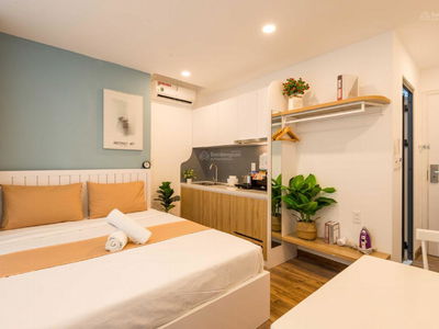 Hai Ba Trung Street, Vietnam Hai Ba Trung Street, Vietnam