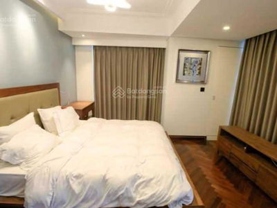 Hoang Thanh Tower, Vietnam Hoang Thanh Tower, Vietnam