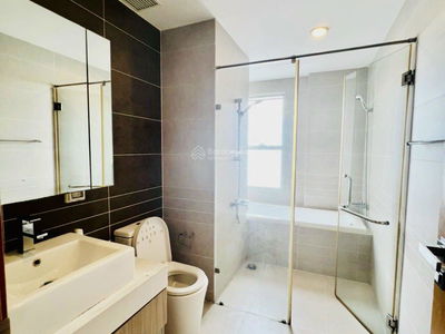 Sunrise City, Vietnam Sunrise City, Vietnam