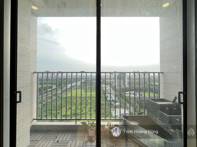 N01-T1 Diplomatic Corps