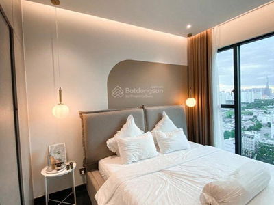 Hong Kong Tower, Vietnam  Hong Kong Tower, Vietnam