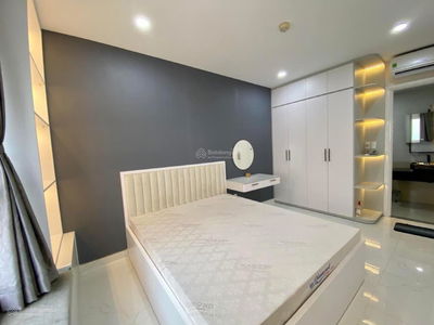 Diamond Riverside, Vietnam Diamond Riverside, Vietnam