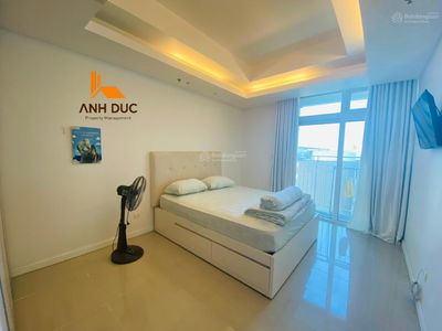 Azura, Vietnam Azura, Vietnam