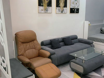 Topaz Twins, Vietnam Topaz Twins, Vietnam