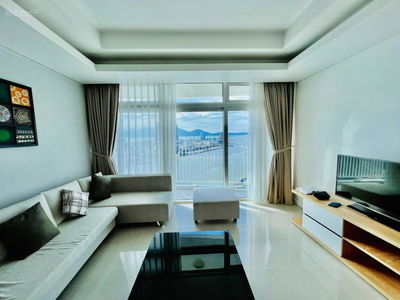 Azura, Vietnam Azura, Vietnam