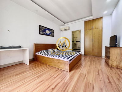 Le Van Sy Street, Vietnam Le Van Sy Street, Vietnam