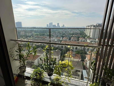 The Peak, Vietnam  The Peak, Vietnam