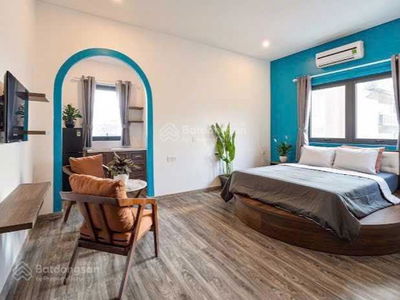 Do Tan Phong Street, Vietnam Do Tan Phong Street, Vietnam