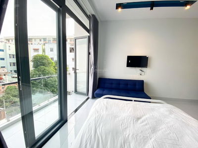 Hoang Van Thu Street, Vietnam Hoang Van Thu Street, Vietnam