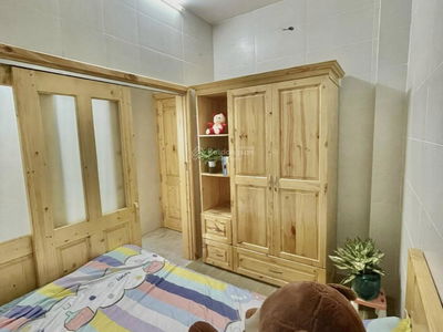 La Xuan Oai Street, Vietnam La Xuan Oai Street, Vietnam