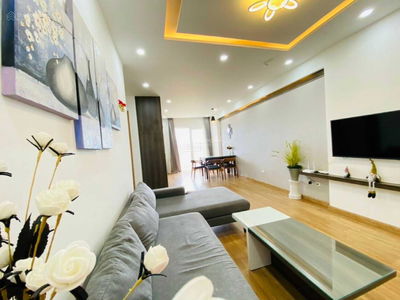 Tran Bach Dang Street, Vietnam Tran Bach Dang Street, Vietnam