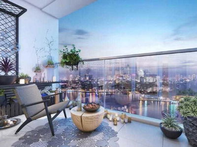 Sunrise City, Vietnam Sunrise City, Vietnam