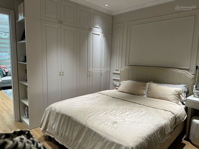 Hoang Cau Skyline, Vietnam Hoang Cau Skyline, Vietnam