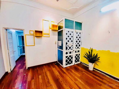 Ta Quang Buu Street, Vietnam Ta Quang Buu Street, Vietnam