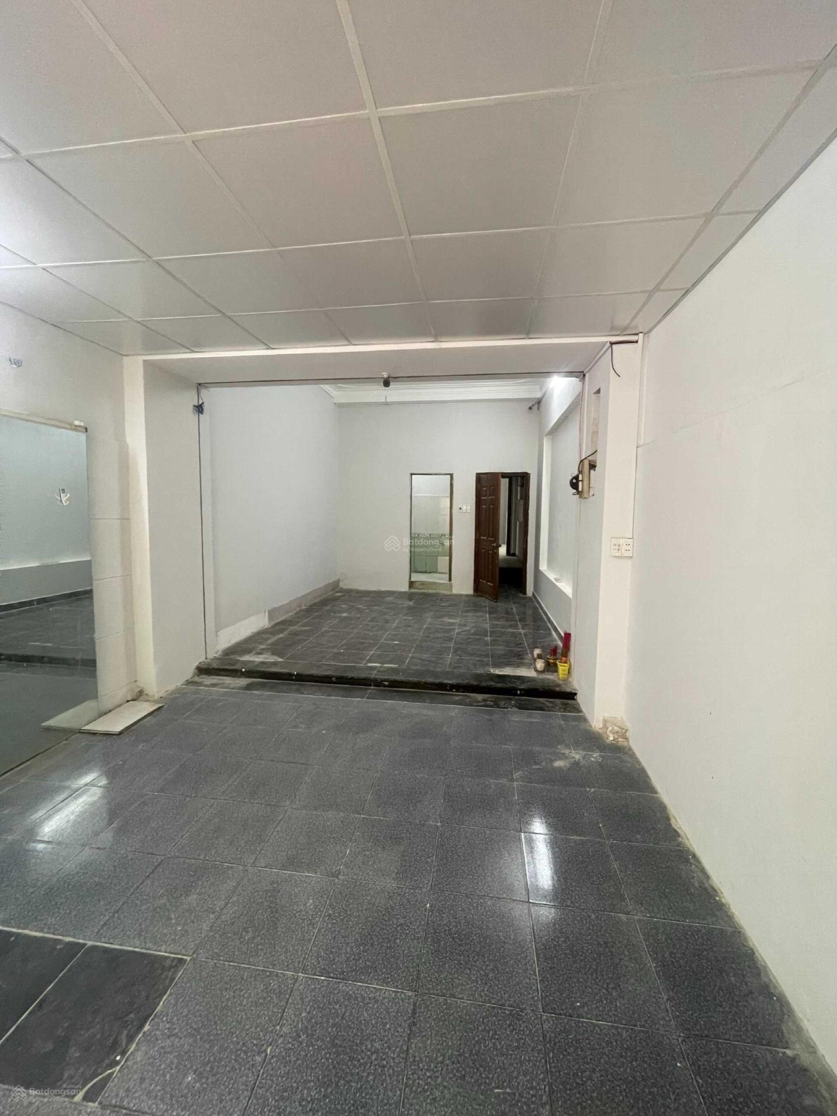 RR Ba Vi Street, Vietnam RR Ba Vi Street, Vietnam