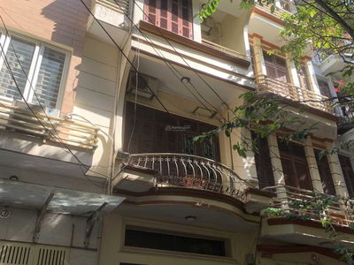 Hoang Ngoc Phach Street, Vietnam Hoang Ngoc Phach Street, Vietnam