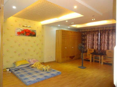 Lac Long Quan Street, Vietnam Lac Long Quan Street, Vietnam