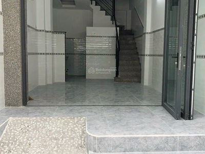 Le Dinh Can Street, Vietnam Le Dinh Can Street, Vietnam