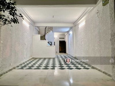 Thai Ha Street, Vietnam Thai Ha Street, Vietnam