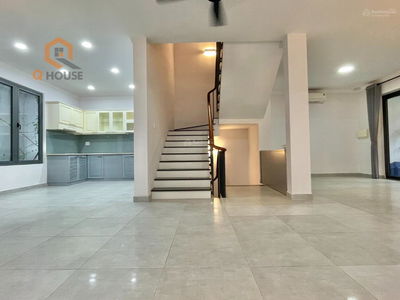 Tran Nao Street, Vietnam Tran Nao Street, Vietnam