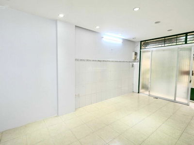 Dang Van Ngu Street, Vietnam Dang Van Ngu Street, Vietnam