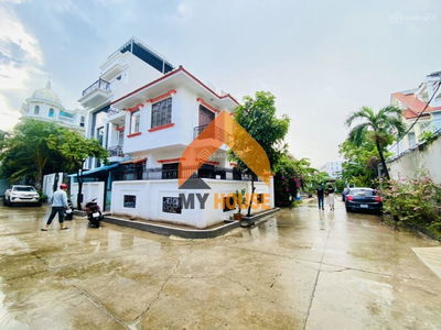 Thao Dien Street, Vietnam Thao Dien Street, Vietnam