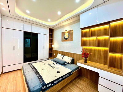 Duong Quang Ham Street, Vietnam Duong Quang Ham Street, Vietnam