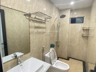 Chua Lang Street, Vietnam Chua Lang Street, Vietnam