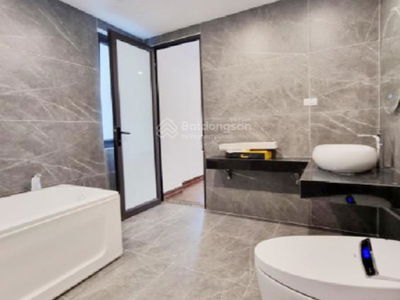 Thai Ha Street, Vietnam Thai Ha Street, Vietnam