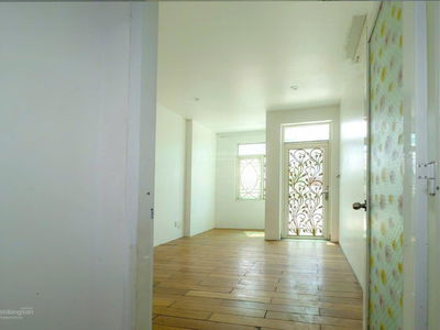 Bung Ong Thoan Street, Vietnam Bung Ong Thoan Street, Vietnam