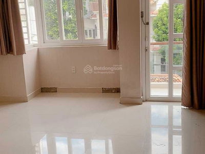 742, Vietnam 742, Vietnam